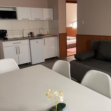 Zaira Apartman Hajdúszoboszló Exterior foto